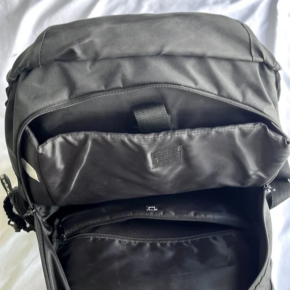 Targus Backpack Briefcase - Picture 10 of 13